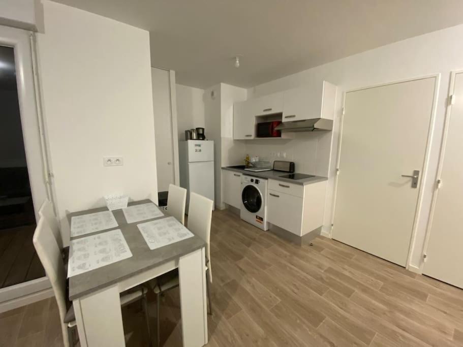 Aux Portes De Vannes Apartment Sene